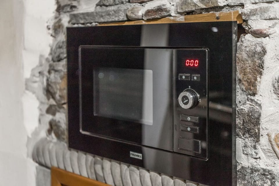 Fully-equipped kitchen details