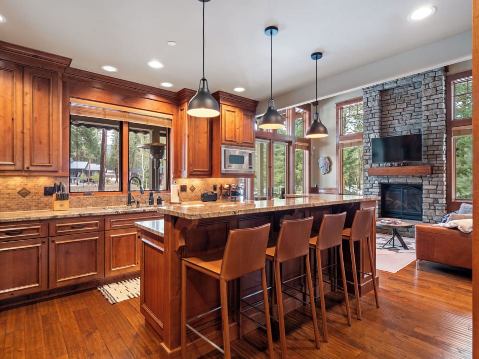 Gourmet Kitchen