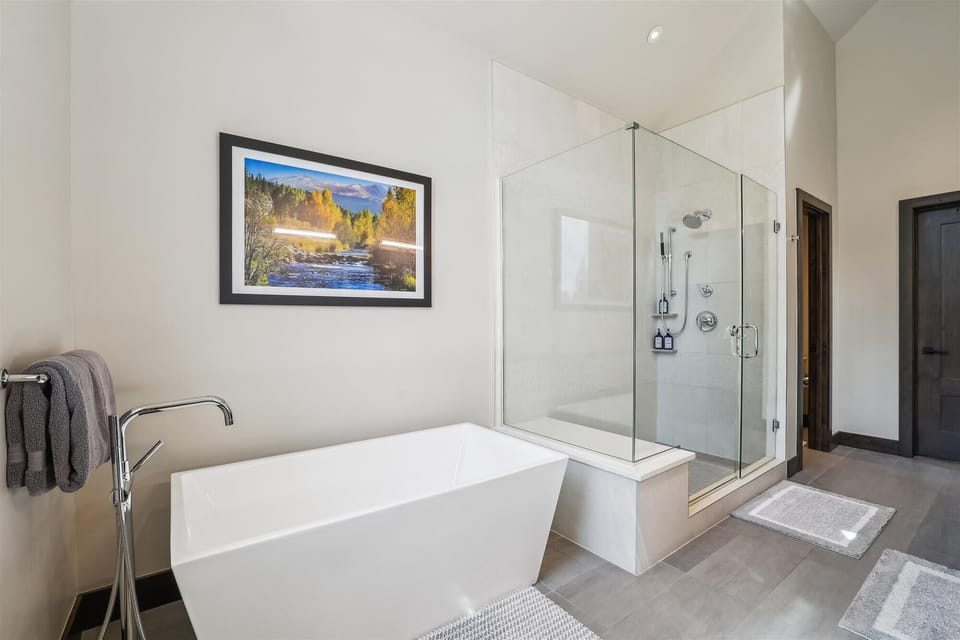 Primary Bathroom - Chateau Breck - Breckenridge Vacation Rental