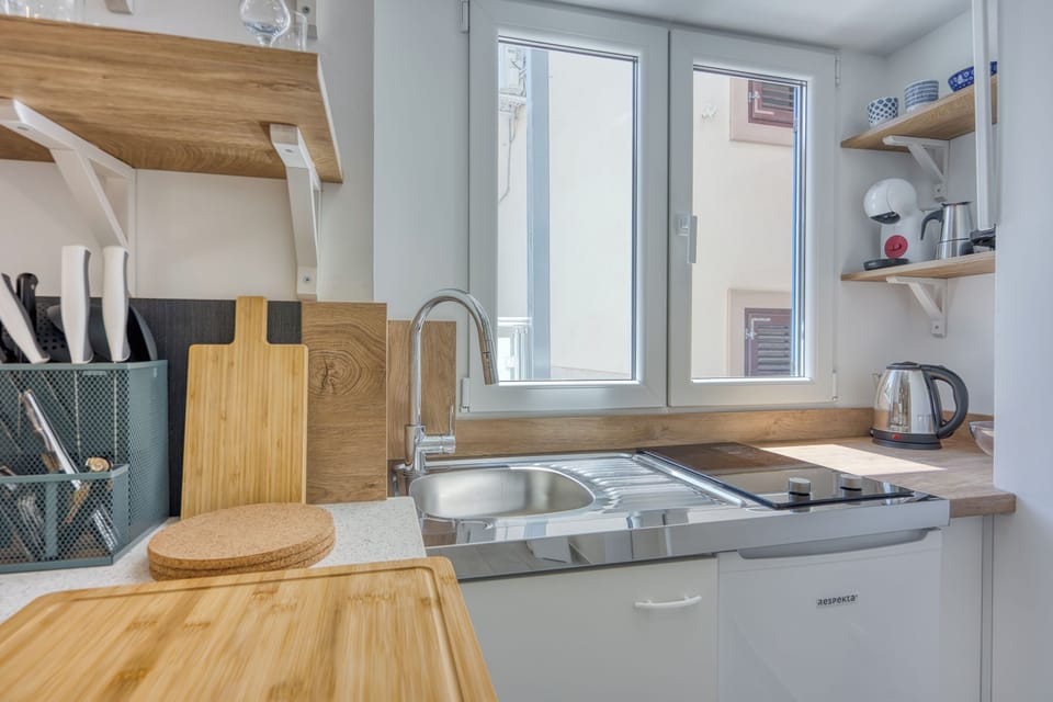 Kitchenette