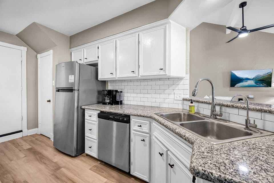 Keurig and drip coffee maker for your morning brew