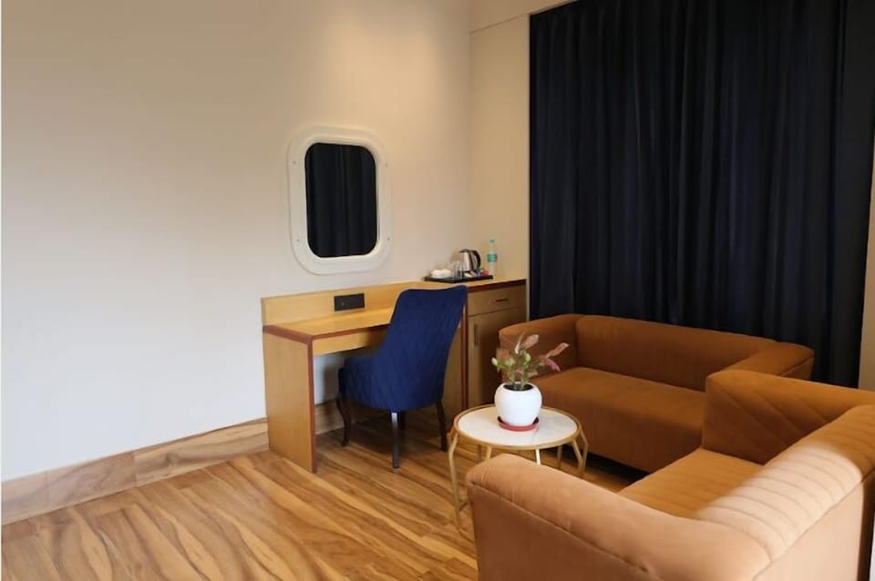Suite | Free WiFi