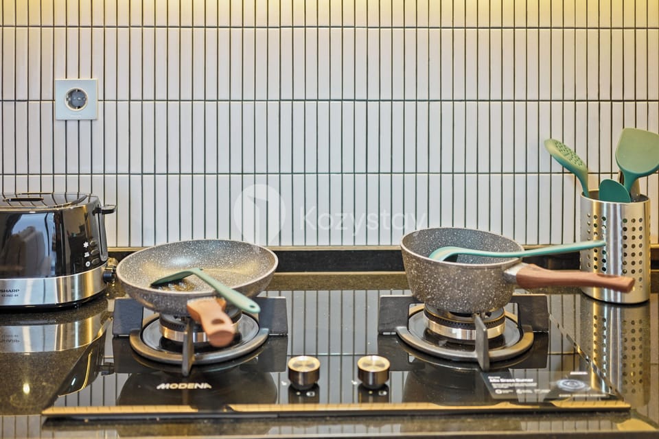 Apartment, 3 Bedrooms, Private Pool | Private kitchen