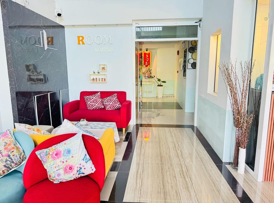 Entrance / Reception