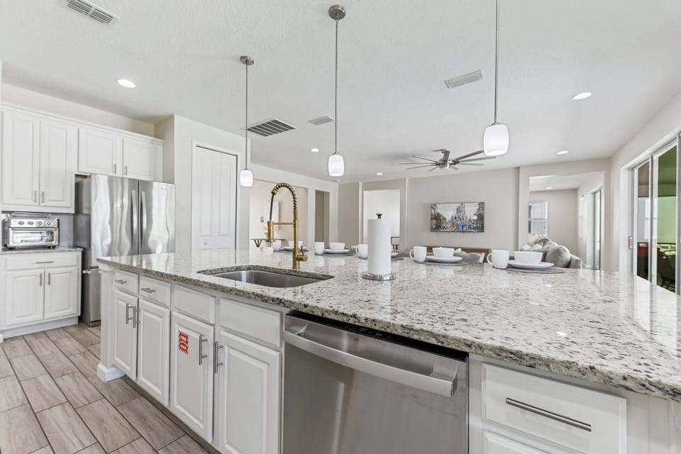 House (Multiple Bedrooms) | Property amenity