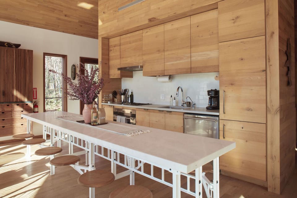 Seating for 12 in the dine-in kitchen