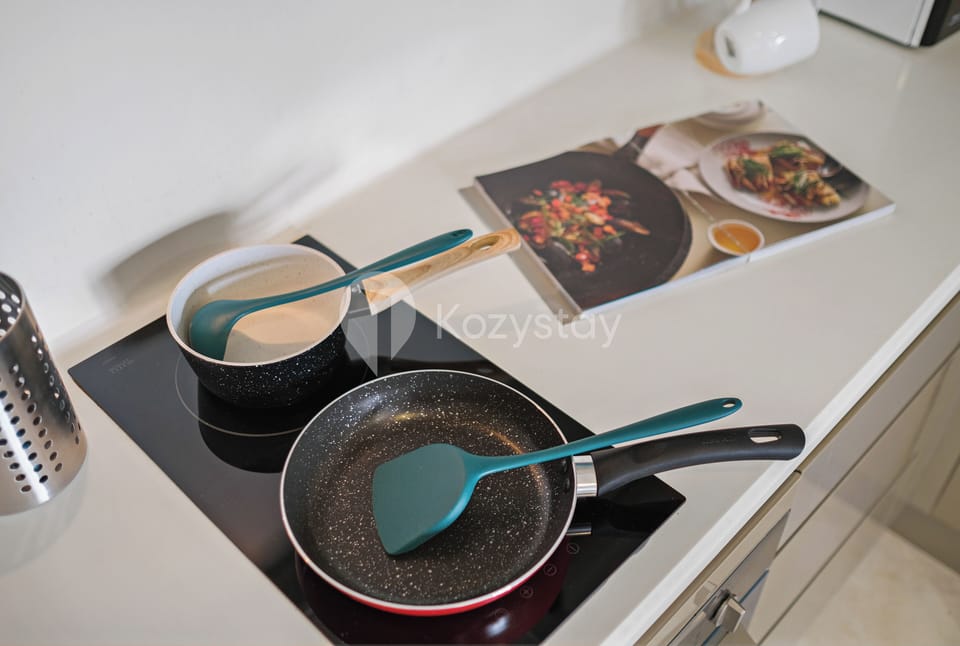 Apartment, 1 Bedroom, Balcony, City View | Private kitchen