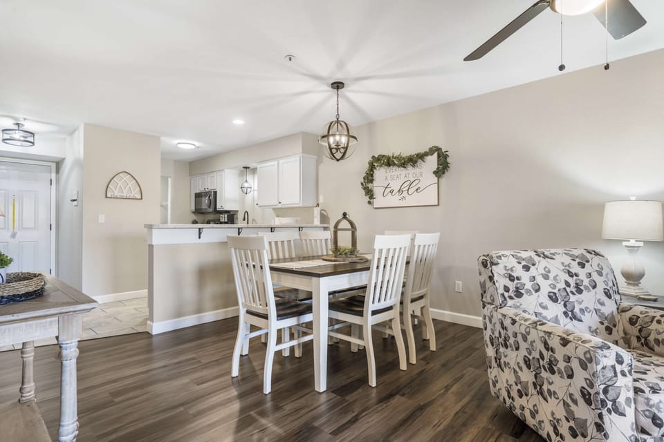 Condo, Multiple Beds, Patio, Golf View (Fairway View Duo) | Dining