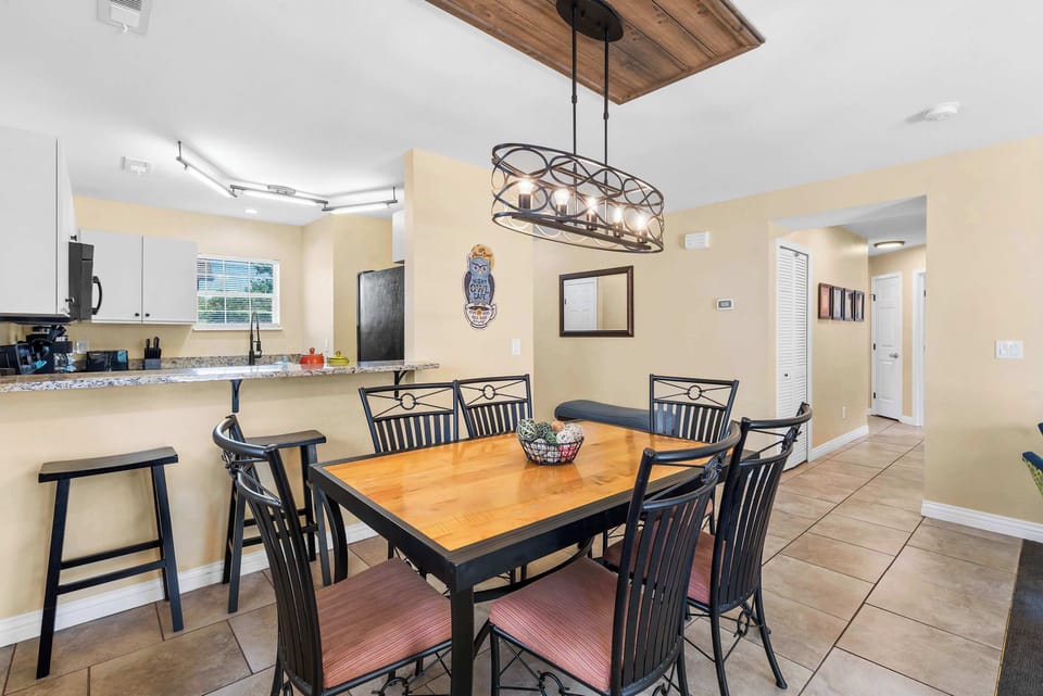 Condo, Multiple Beds, Patio, Golf View (Fairway View Escape) | Dining