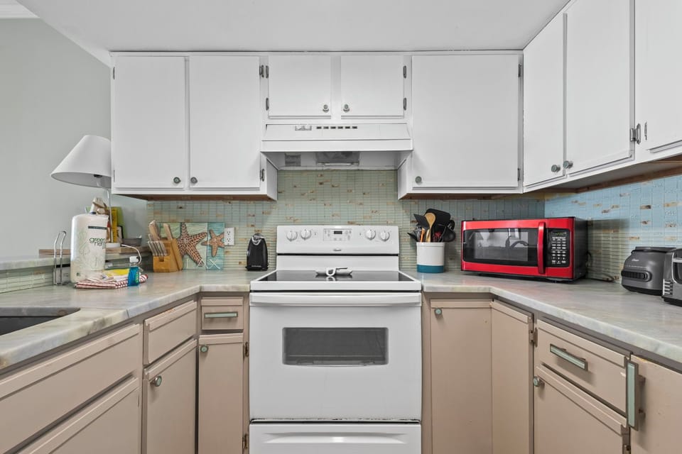 Tropical Winds 102