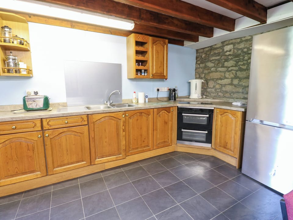 Fridge, microwave, toaster, cookware/dishes/utensils