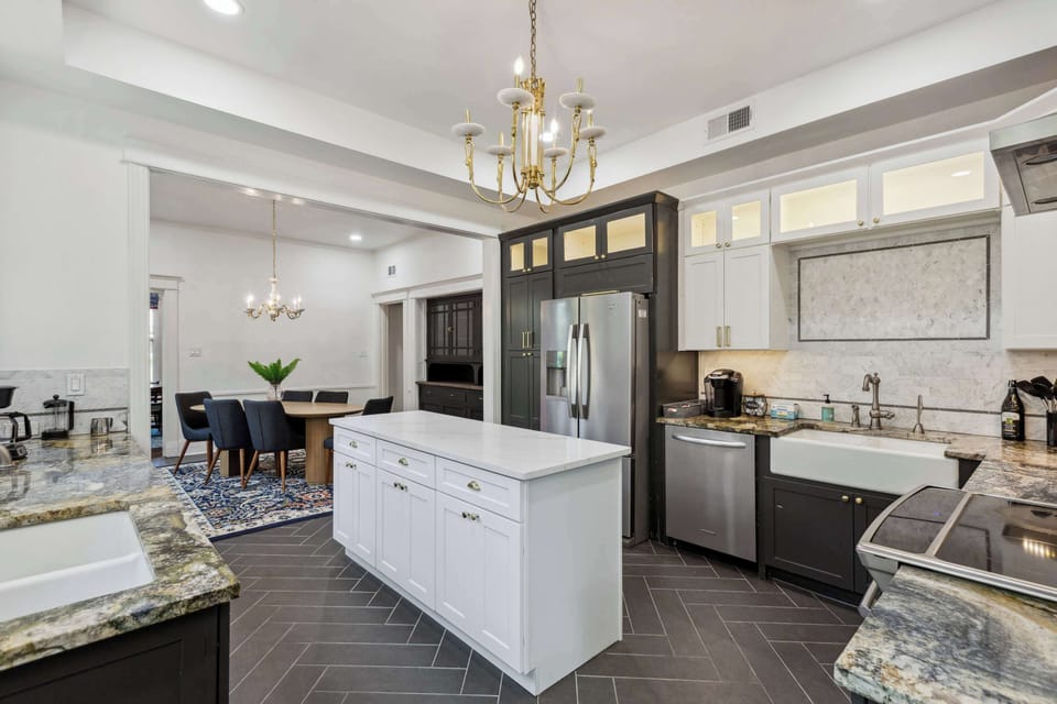Kitchen 1