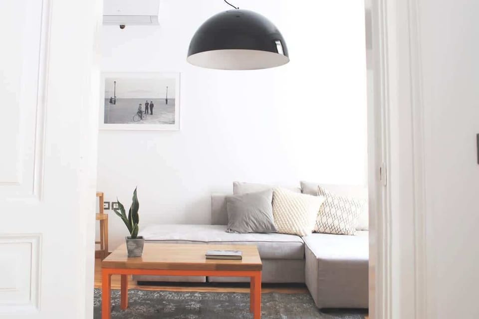 Comfortable Lounge Corner – Ideal for relaxing or reading.

