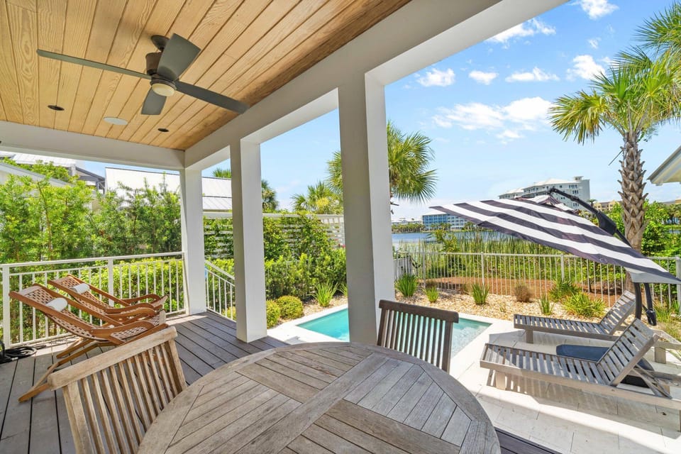 First floor pool deck