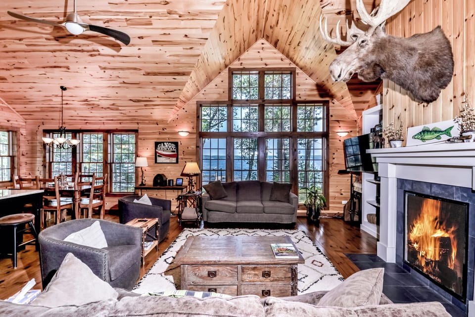 Stunning windows to let in all the sun