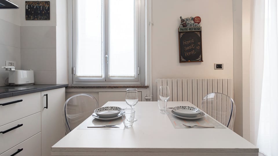 Apartment (1 Bedroom) | Interior