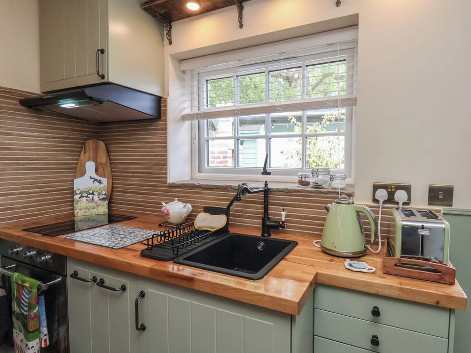 Cottage | Interior