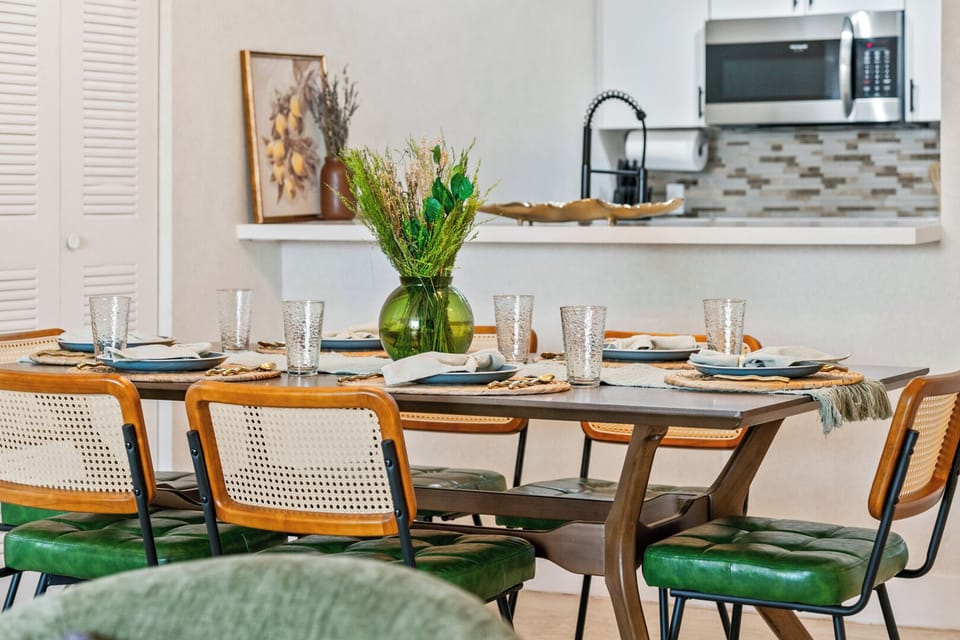 The perfect setting for home-cooked meals and quality time