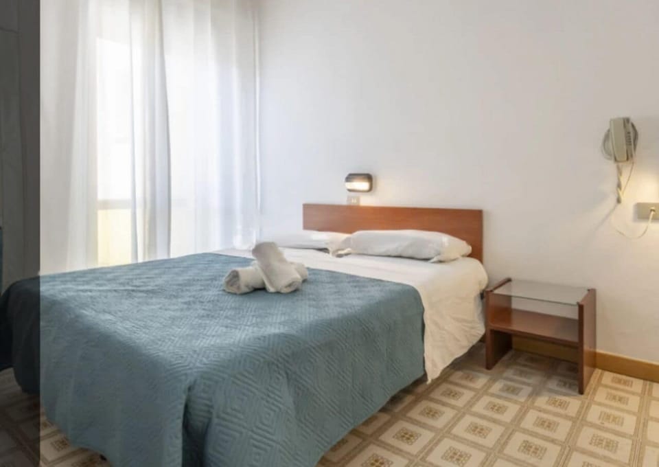Classic Double Room | Free WiFi