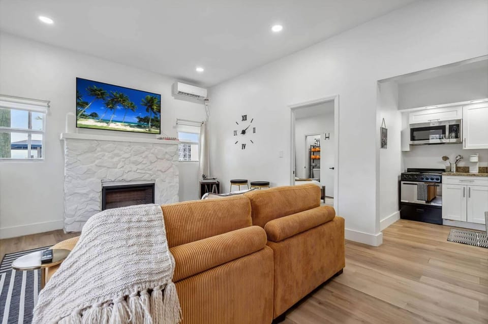 House | 1 bedroom