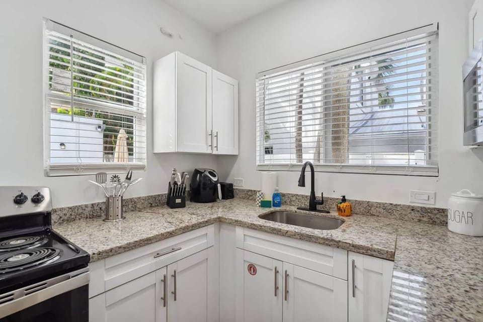 House | 1 bedroom