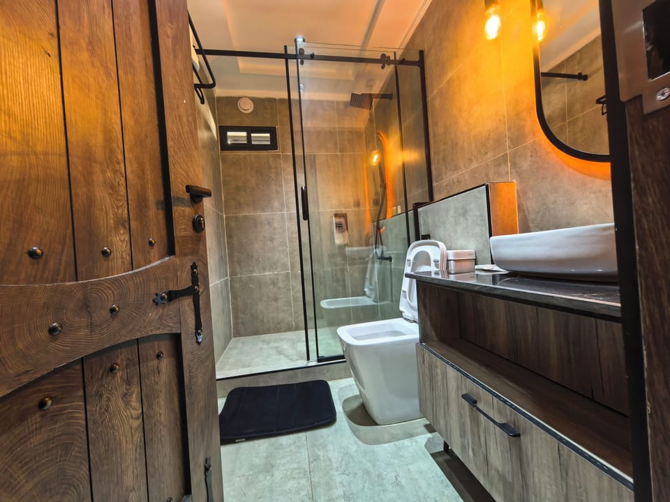 Deluxe Room | Free WiFi