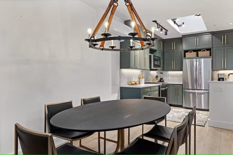 diningkitchenoverview