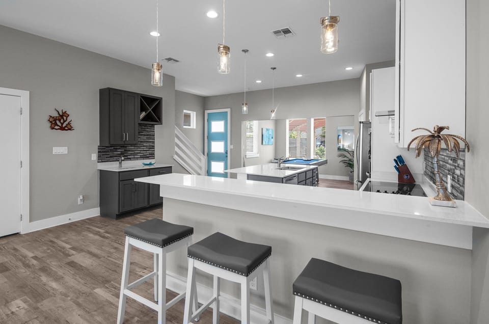 House, Multiple Beds, Pool Access (Cabana Cove Retreat Unit C) | Private kitchen | Fridge, microwave, oven, stovetop