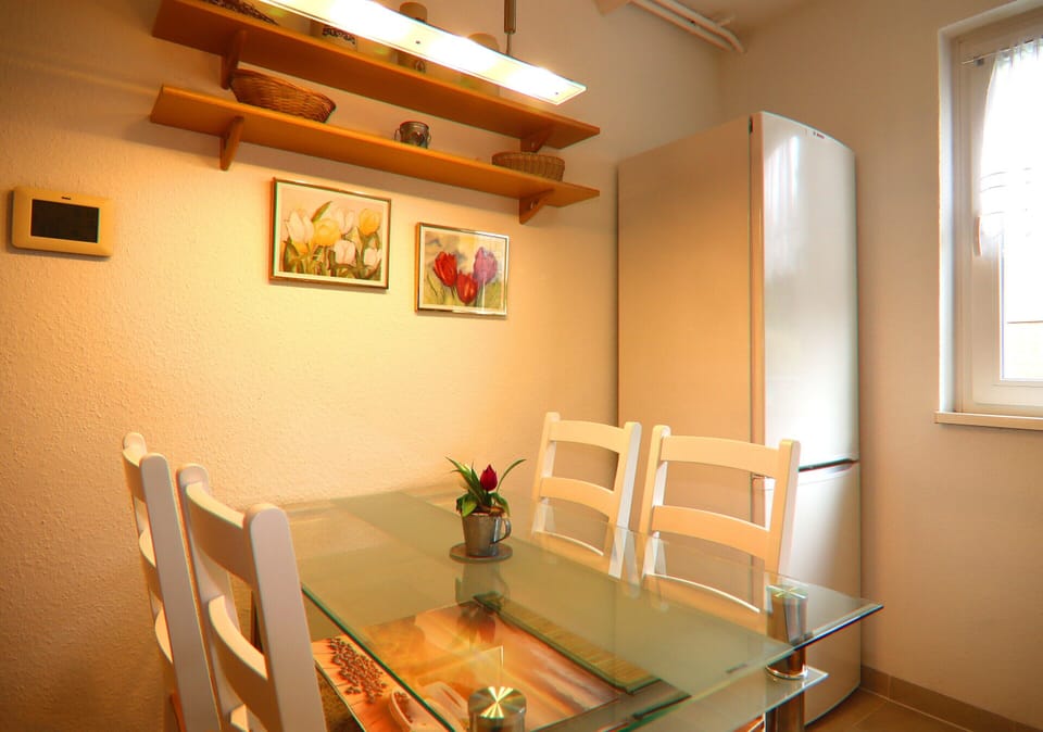 Apartment | Private kitchen | Highchair