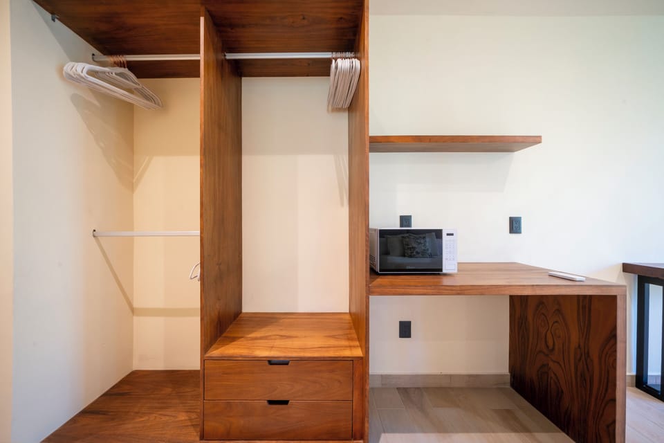 In-room safe, iron/ironing board, free WiFi