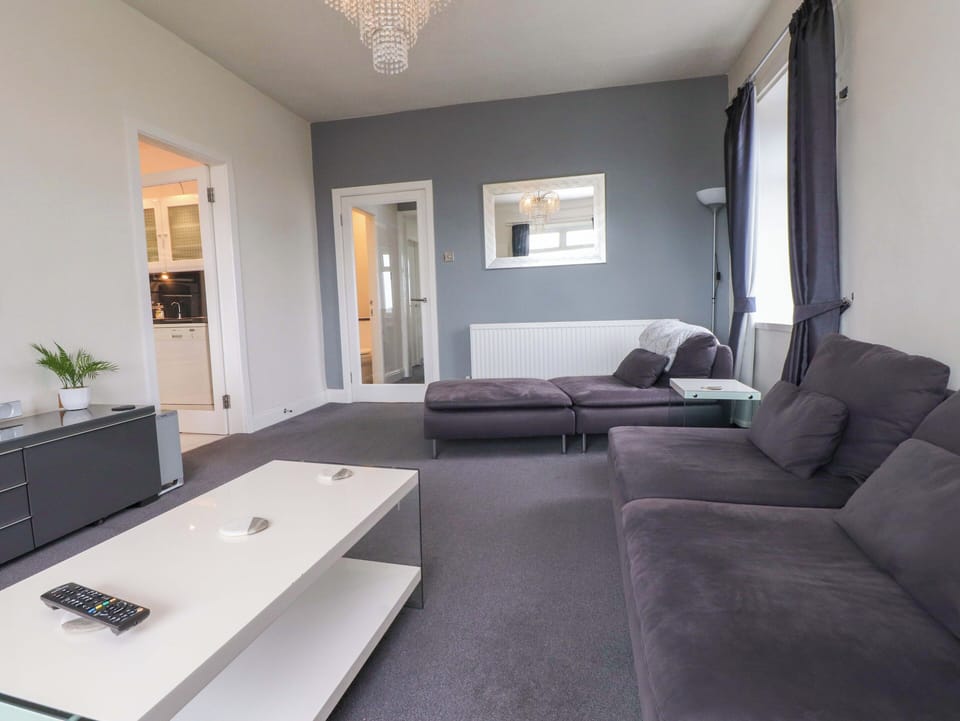 Cottage | Living area