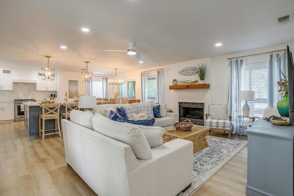 Bright and airy living space with room for everyone.


