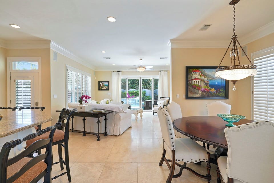 Tropical Dreams by the Sea - Destiny West - Dining Room & Living Room