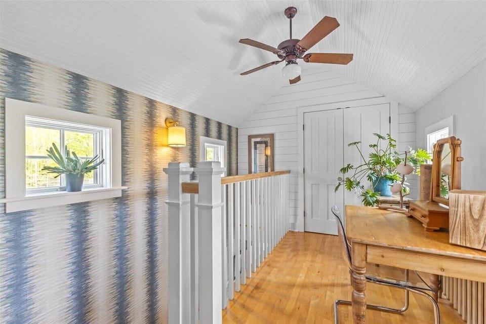 North Slope Haus - Modern 3BR, Hot Tub, Gym & Bar (5921)