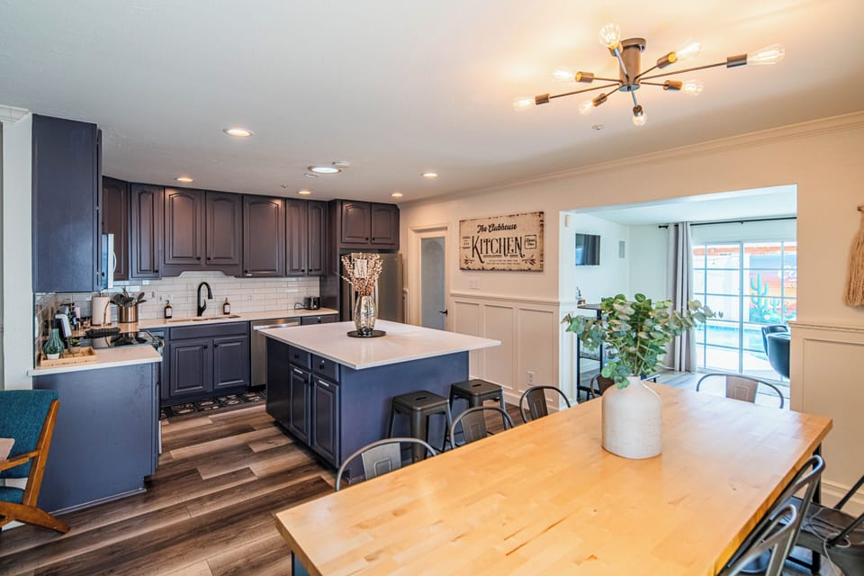Kitchen (1)