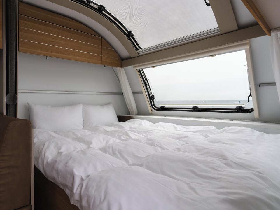 Luxury Double Room, Sea View | Down comforters, desk, laptop workspace, WiFi (free)