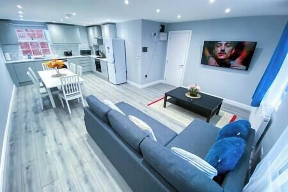 52cd594a 2877 4083 adf3 a1dabaf9df3d