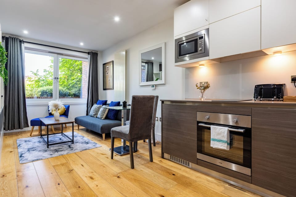 Kitchen and living room