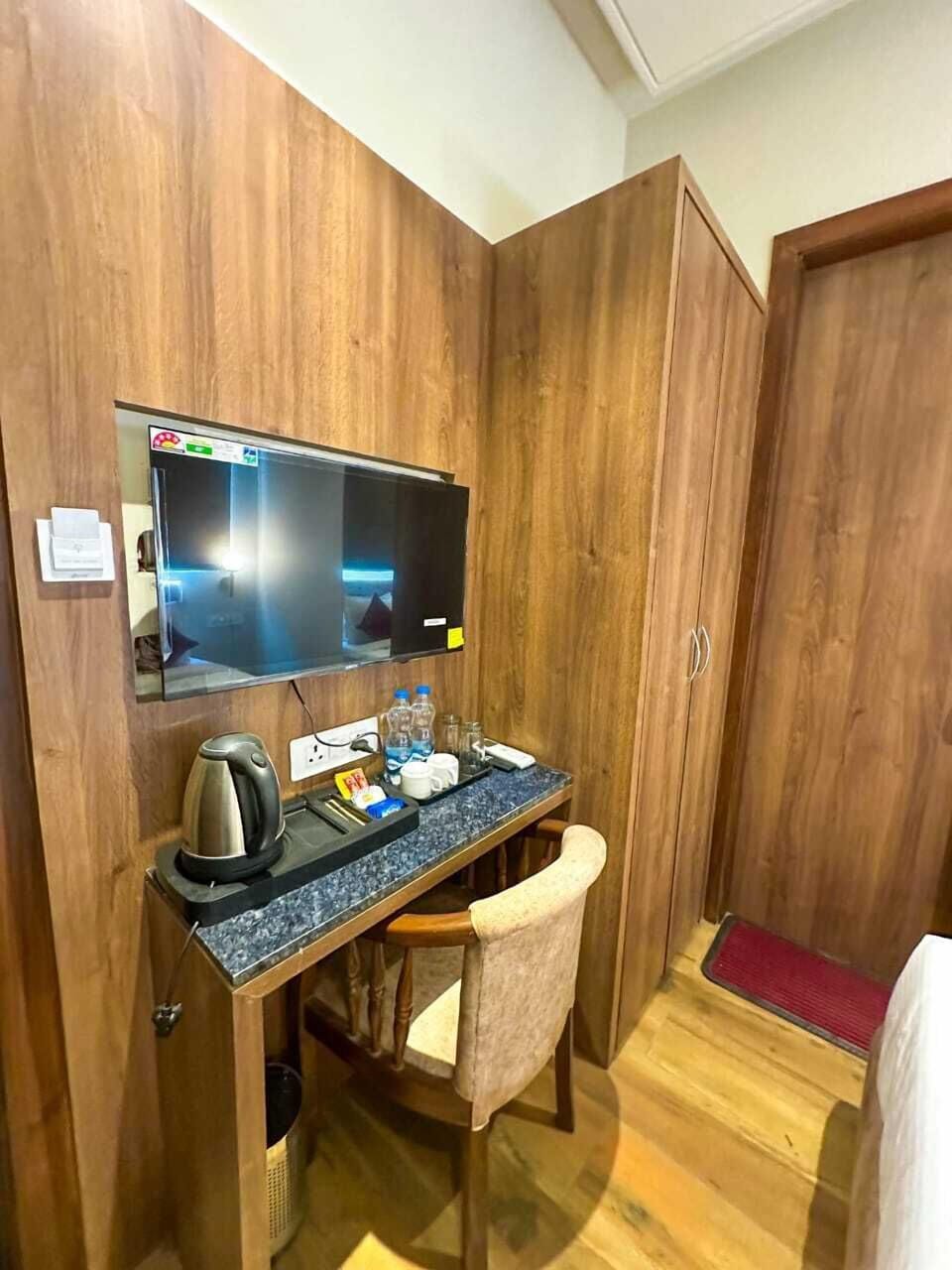 Premium bedding, minibar, desk, laptop workspace