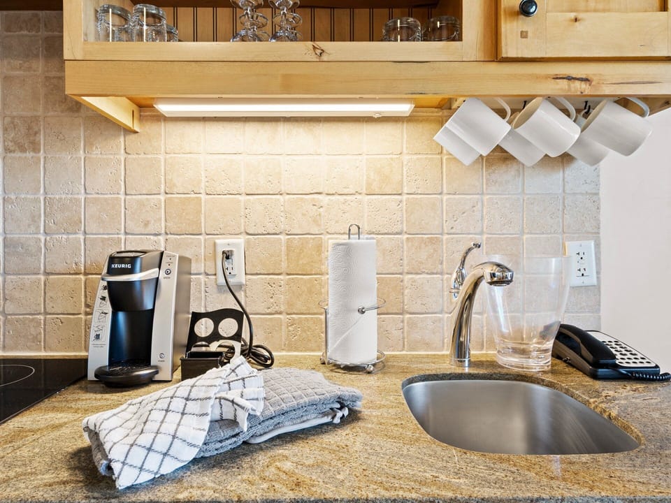 Kitchenette