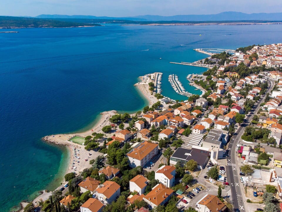 Body Of Water, Coast, Coastal And Oceanic Landforms, Sea, Shore, Beach, Tourist Attraction, Bird'S-Eye View, Aerial Photography, Bay
