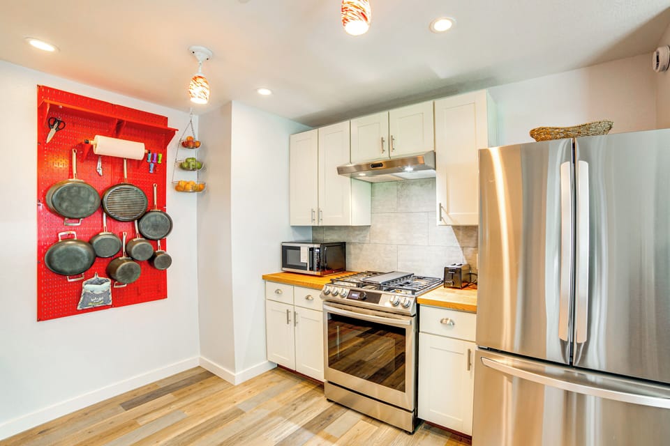 House (2 Bedrooms) | Interior