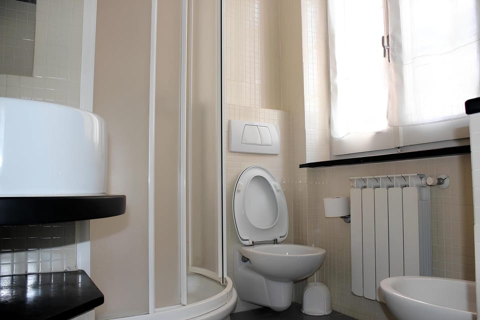 Basic Double or Twin Room | Free WiFi