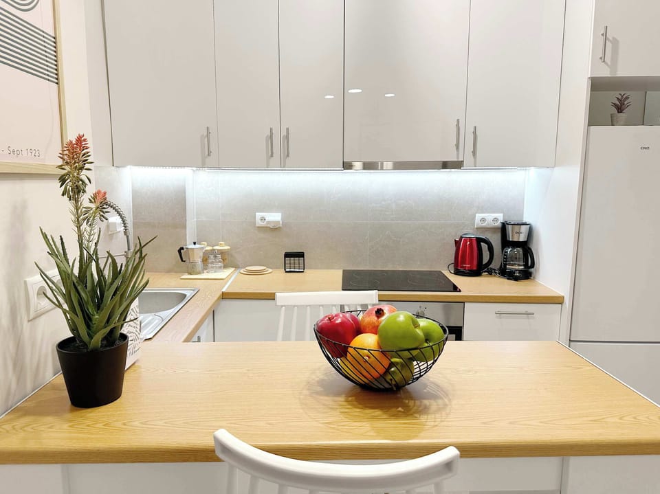 Modern bright kitchen with fresh decor
