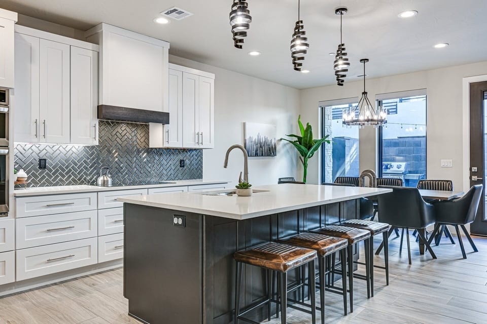 House, 3 Bedrooms | Private kitchen | Coffee/tea maker, fridge, oven, toaster