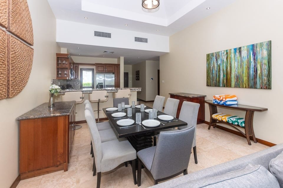 House, 3 Bedrooms | Dining