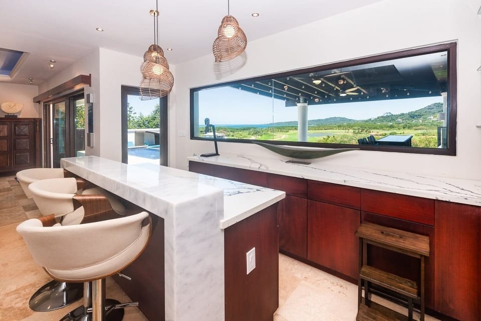 House, 4 Bedrooms | Interior