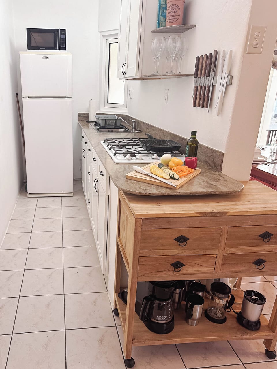 Fully appointed kitchen.