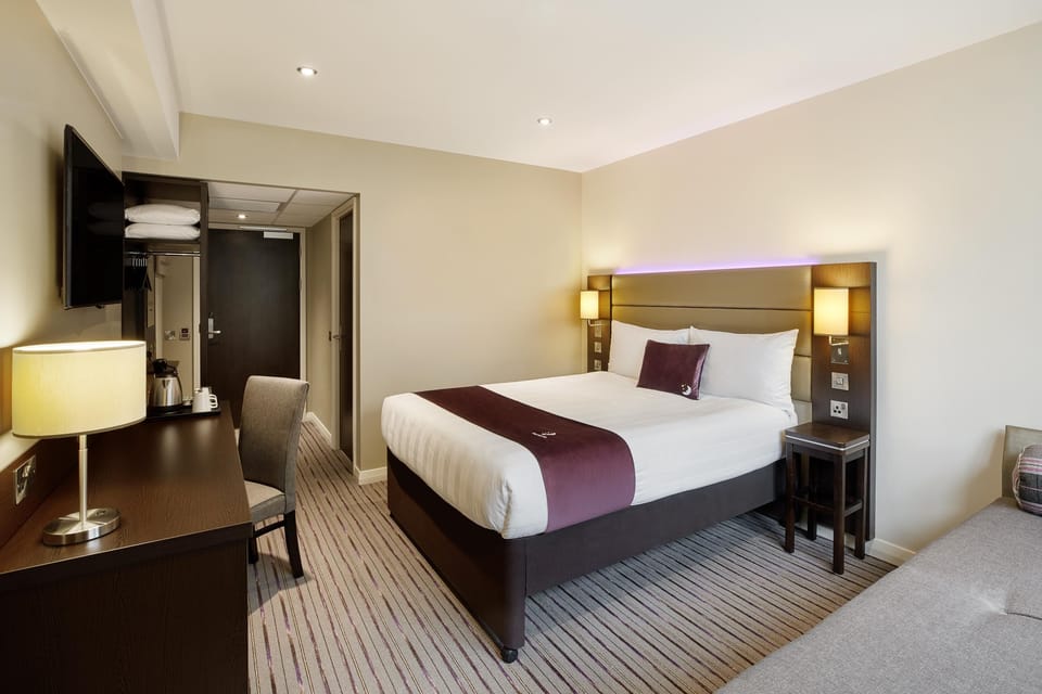 Standard Double Room | Bed sheets