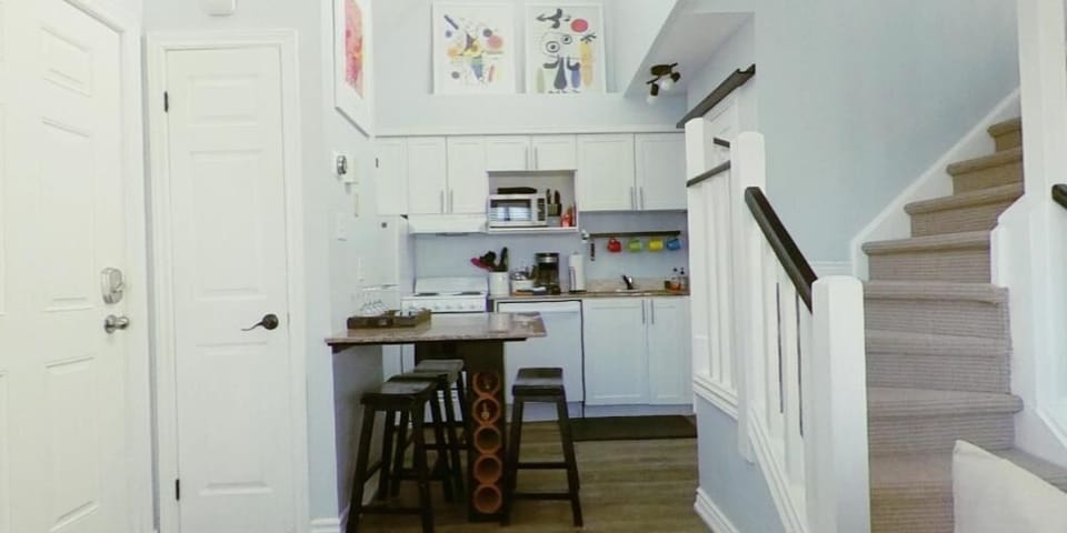 Standard Apartment, 2 Bedrooms, Balcony, Mountain View | Private kitchen | Coffee/tea maker, electric kettle, toaster
